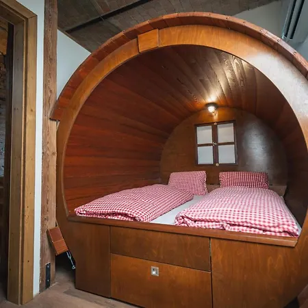 Отель Winzerhof Kuessler - Weinviertel 3*