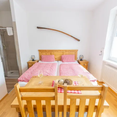 Winzerhof Kuessler - Weinviertel 3* Stillfried